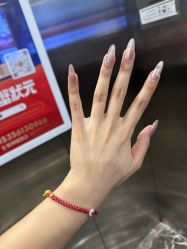 -UGIRL有个美甲