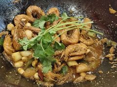 -鲁员外地锅鸡地锅鱼(古墩路店)
