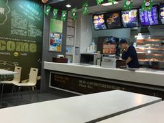 -华莱士·全鸡汉堡(平沙店)