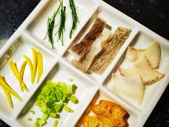 -揽季锅物会·海鲜姿造(三坊七巷店)