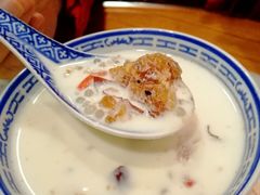 传统牛奶桃胶-双喜老铺(人民广场店)