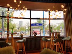 -ZING COFFEE 镜咖啡