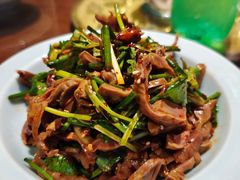 椒麻鸽胗-銘悦阁烤鸭店