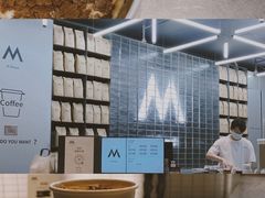 -M Stand(BFC外滩金融中心店)