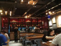 大堂-渝是乎酸菜鱼(龙旗购物中心店)