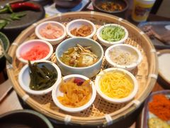 -包整·丝娃娃(一览甲秀楼风景店)