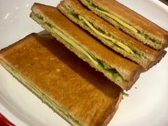 咖椰吐司-HELLO 27 意面·沙拉·帕尼尼