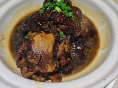 -老码头黑皮肘子锅包肉(赣水路店)