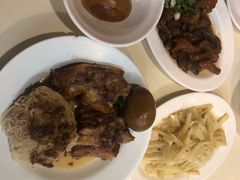 -阿水狮猪脚大王(台中公园店)