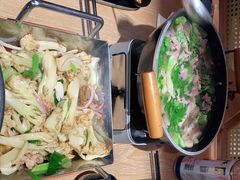 -川堂风·跷脚牛肉·乐山爆炒(宝山日月光店)