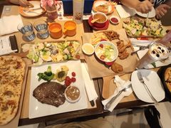 -必胜客(华邦银泰店)