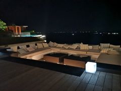-瑰丽酒店·海吧·天际下午茶·现场DJ·天台酒吧