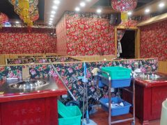 -田家大院东北农家菜铁锅炖(西安总店)