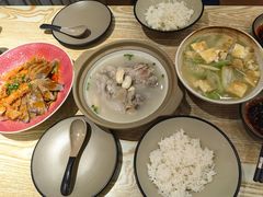 -叁煨蹄花·下饭盐帮菜(人民广场店)