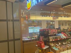 -来伊份(我格广场武宁路店)