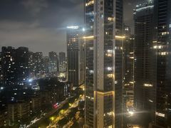 -凯美悦·雲端巨幕City View·Apartment(广州花地湾地铁站店)