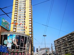 -兴旺欧韩城(上海兴旺国际服饰城店)