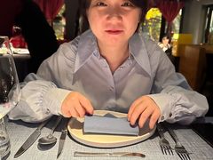 -弦月窗LUNETTE BY AMANDA(复兴路店)