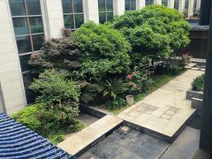 -岳阳阿波罗御庭酒店(岳阳楼区南湖广场店)
