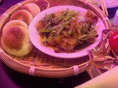-粉墨特色菜·烧烤音乐酒馆