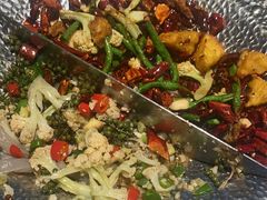 -小鱼小牛·鱼牛干锅·脆鱼火锅(世欧广场店)