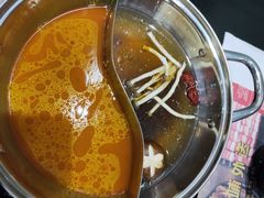 -呷哺呷哺(哈尔滨红博购物广场店)