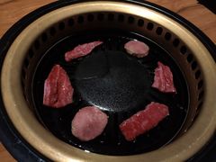 -炼火烤肉店
