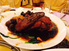 -山明水秀大饭店