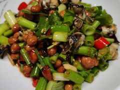 -街角等你.大连海鲜烧烤.经典铁板海鲜串(西安路店)