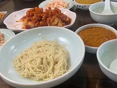 -裕兴记•蟹黄面馆(人民广场店)