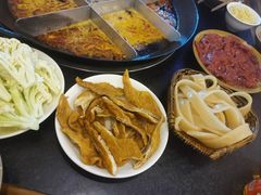 -苟味道老火锅(黄桷坪店)