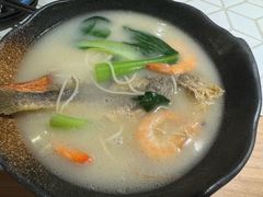 -十面欢腾·海鲜面·台式Bistro(长乐路店)