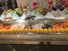 -广州万富希尔顿酒店-感趣自助餐厅·生蚝海鲜刺身