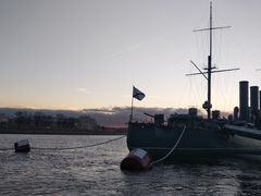 -阿芙乐尔号巡洋舰