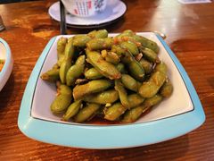 -顶峰夜宴·龙虾烧烤大排档(九江学院店)
