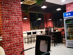 大堂-马记烧烤(曲沃路店)