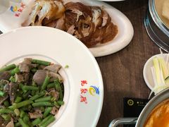 -龙聚德北京烤鸭(沙坪坝华宇A馆店)