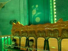 -蓝精灵乐园·世茂精灵之城主题乐园