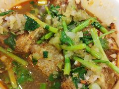 -湘缘道客•湘缘饭店·25年湘菜馆(古墩路店)