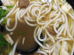 -鑫花溪牛肉米粉(凤凰街创始总店)