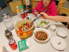 -绿草地·湘菜(悦方ID mall店)