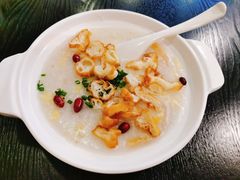 荔湾艇仔粥-卓粤拉肠(红庙店)