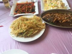 -宾朋海鲜特色美食餐厅·纯手工鲅鱼水饺(兴海路店)