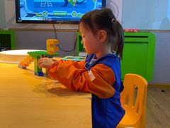 -斯坦星球AI编程·机器人科创·科学实验·信奥·思维·STEM·乐高·竞赛考级(长宁虹桥大融城荟聚中心)