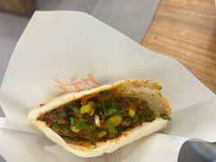 -曾笼笼牛肉饼