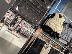 -李宁(苏州中心店)