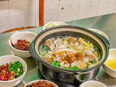 -陆师傅砂锅烫菜(圆通街店)