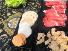 -丽江庭院·云南野生菌·海鲜火锅(鼓楼四合院店)