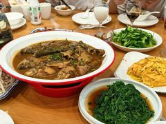 -品鲜村农家菜·阳澄湖大闸蟹(总店)