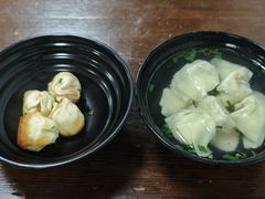 特色葱煎包-赵宝美煎包店